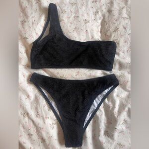 Amazon bikini never worn